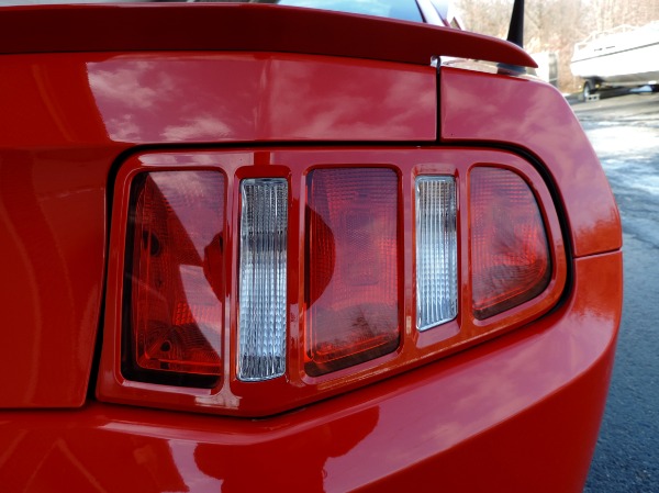 Used-2012-Ford-Mustang-V6-Premium