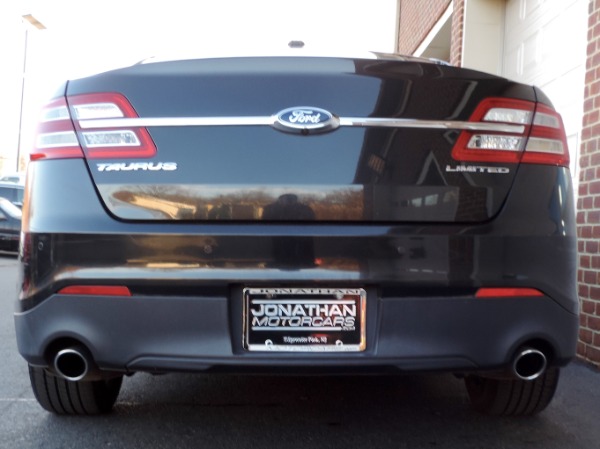 Used-2013-Ford-Taurus-Limited