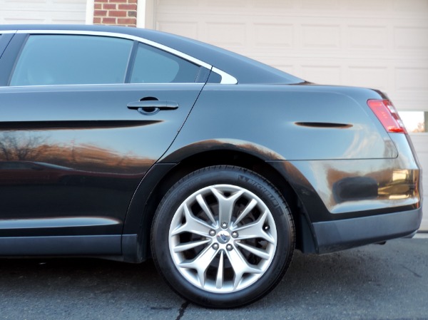 Used-2013-Ford-Taurus-Limited