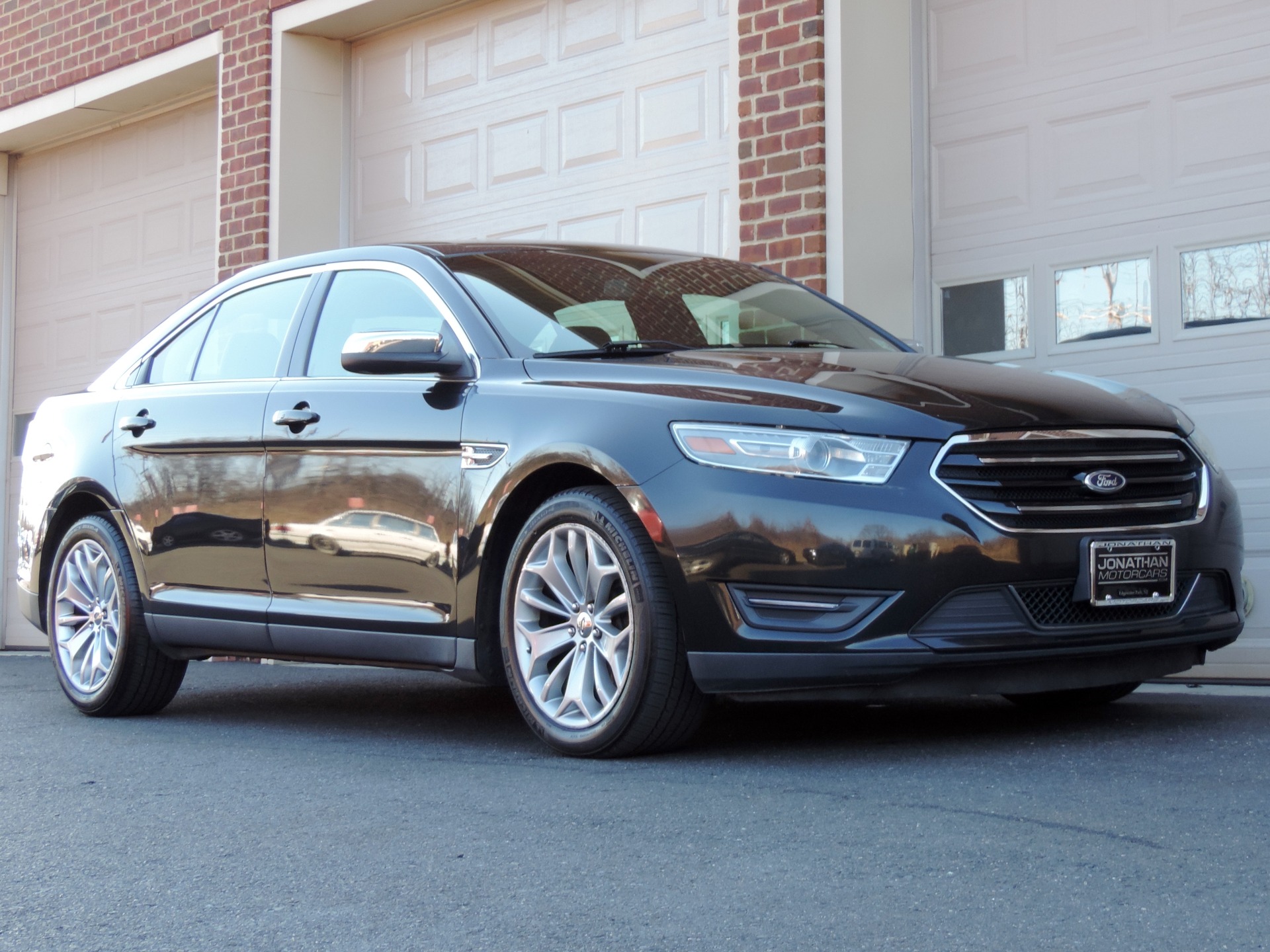 Ford taurus 2013