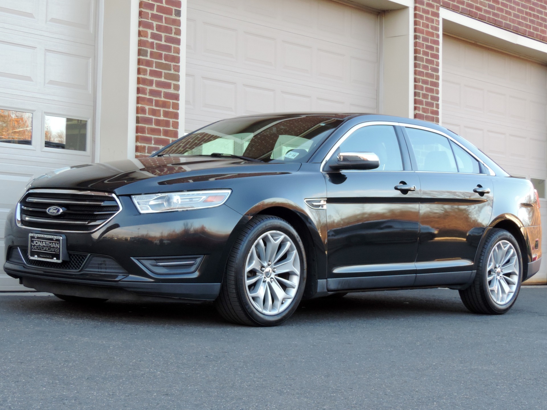 Ford taurus 2013