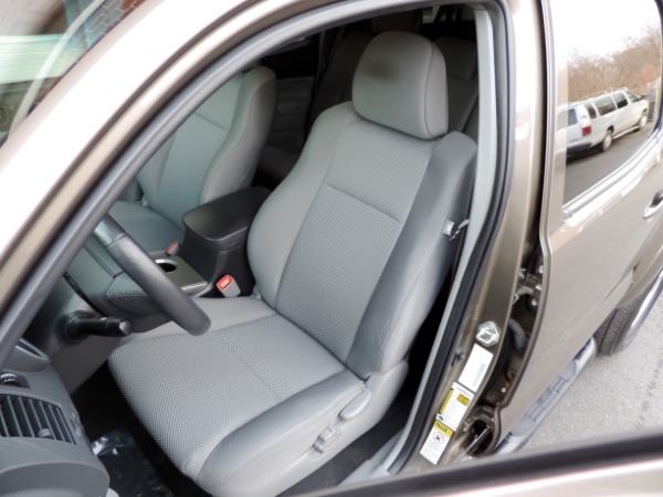 Used-2015-Toyota-Tacoma-V6