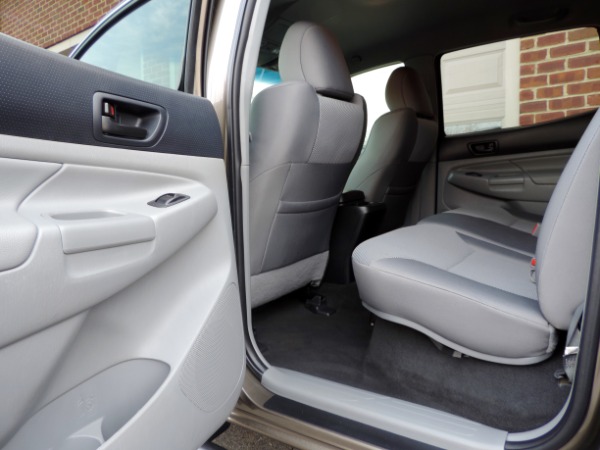 Used-2015-Toyota-Tacoma-V6