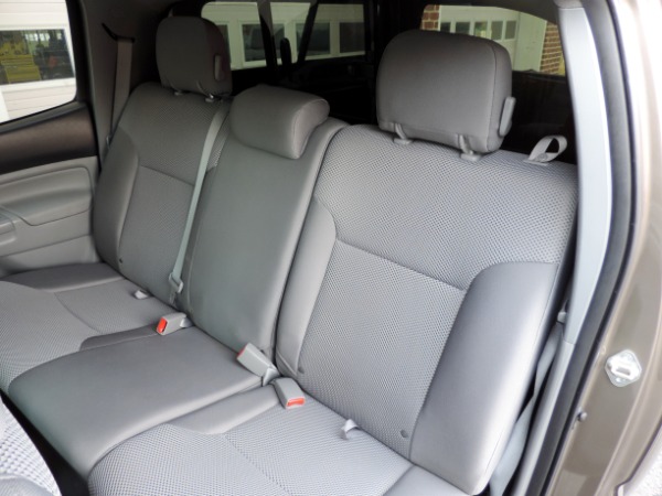 Used-2015-Toyota-Tacoma-V6