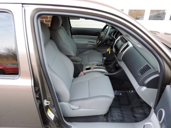 Used-2015-Toyota-Tacoma-V6