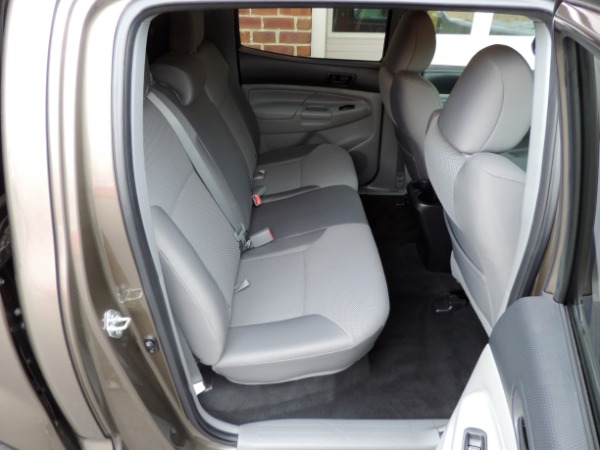 Used-2015-Toyota-Tacoma-V6