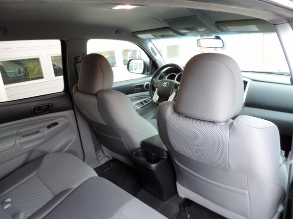 Used-2015-Toyota-Tacoma-V6