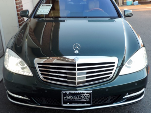 Used-2010-Mercedes-Benz-S-Class-S-550-4MATIC