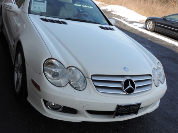 Used-2007-Mercedes-Benz-SL-Class-SL-550