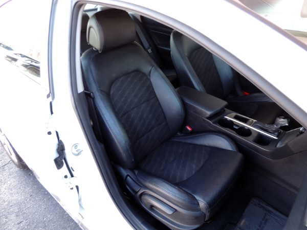 Used-2015-Hyundai-Sonata-Sport