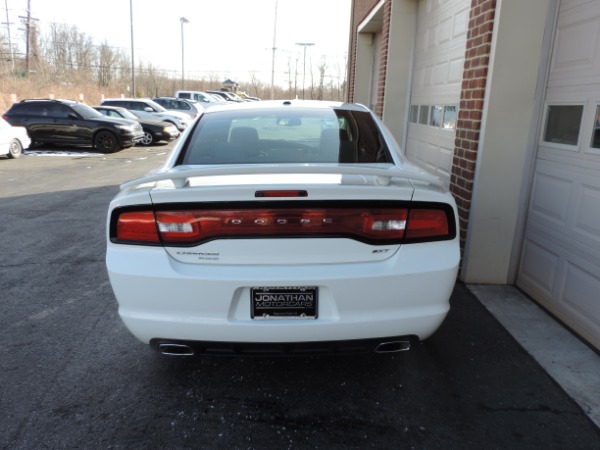 Used-2014-Dodge-Charger-SXT-Plus