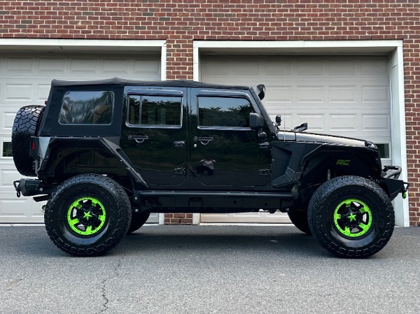 Used-2016-Jeep-Wrangler-Unlimited-Rubicon