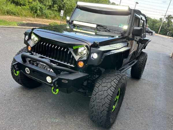 Used-2016-Jeep-Wrangler-Unlimited-Rubicon