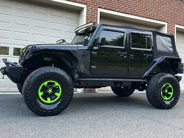 Used-2016-Jeep-Wrangler-Unlimited-Rubicon