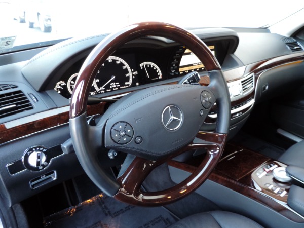 Used-2013-Mercedes-Benz-S-Class-S-550-4MATIC