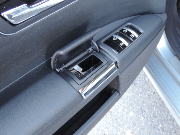 Used-2013-Mercedes-Benz-S-Class-S-550-4MATIC