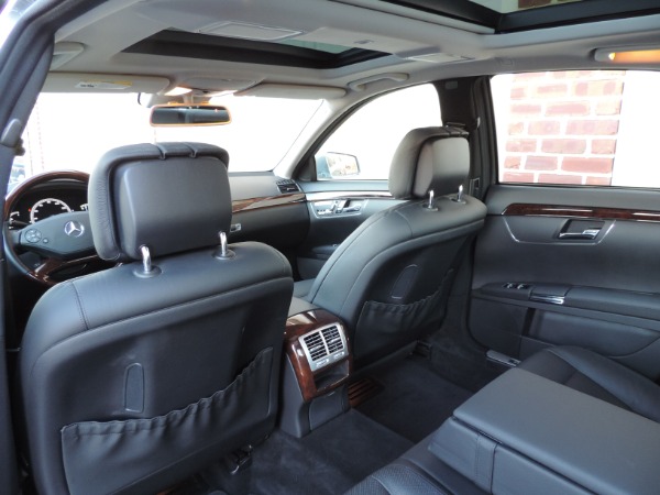 Used-2013-Mercedes-Benz-S-Class-S-550-4MATIC