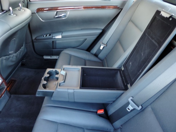 Used-2013-Mercedes-Benz-S-Class-S-550-4MATIC