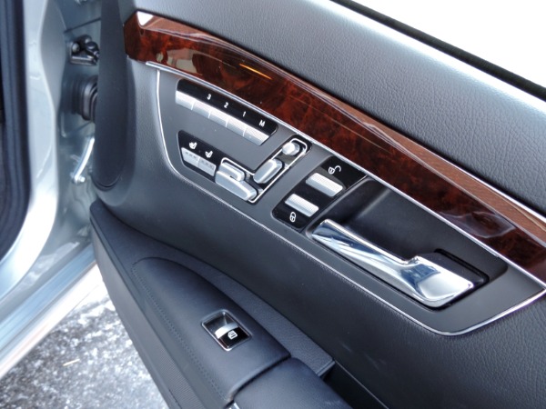 Used-2013-Mercedes-Benz-S-Class-S-550-4MATIC