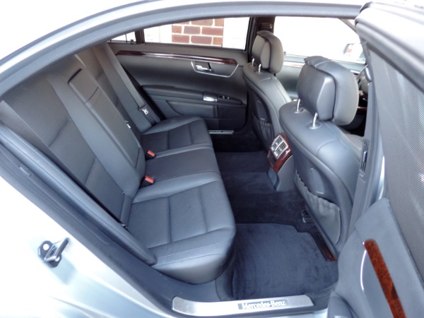 Used-2013-Mercedes-Benz-S-Class-S-550-4MATIC