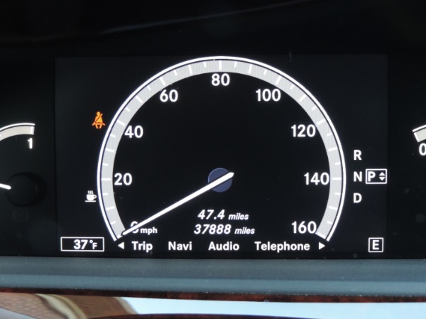 Used-2013-Mercedes-Benz-S-Class-S-550-4MATIC