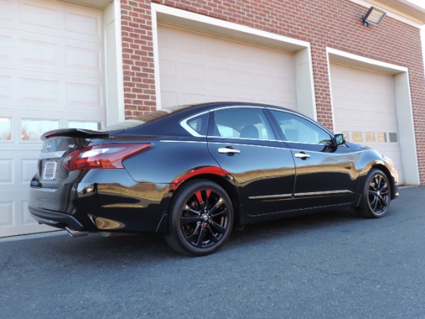 Used-2017-Nissan-Altima-25-SR