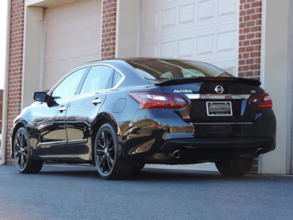 Used-2017-Nissan-Altima-25-SR