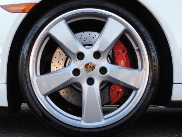 Used-2016-Porsche-911-Turbo