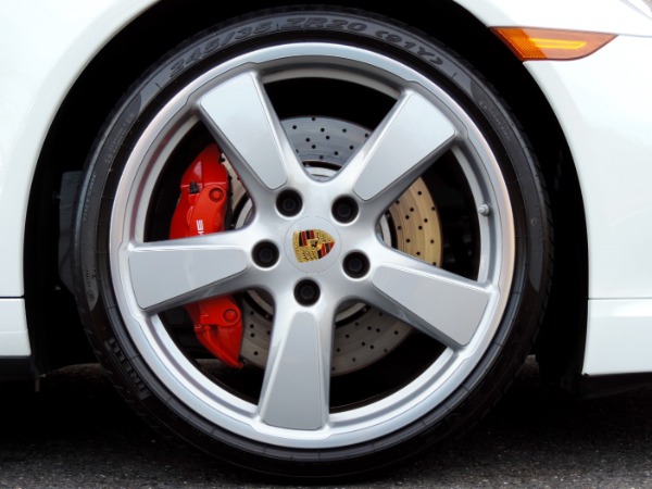 Used-2016-Porsche-911-Turbo