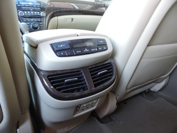 Used-2011-Acura-MDX-SH-AWD-w/Tech-w/RES