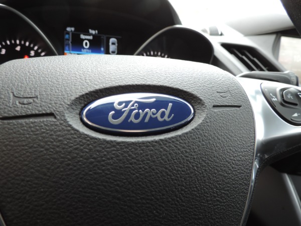 Used-2015-Ford-Escape-SE