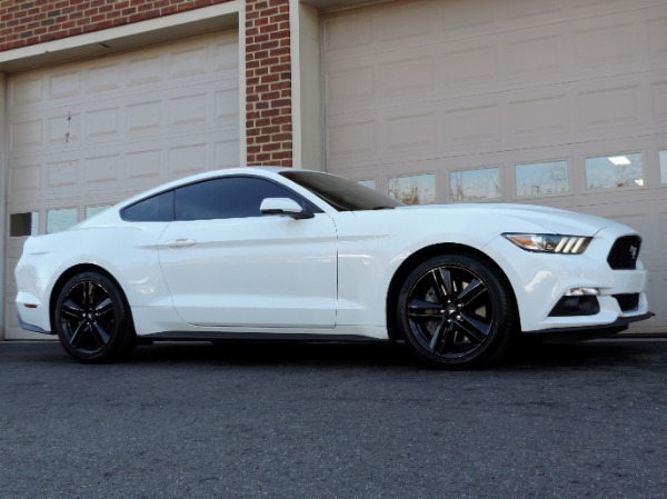 Used-2016-Ford-Mustang-EcoBoost-Premium