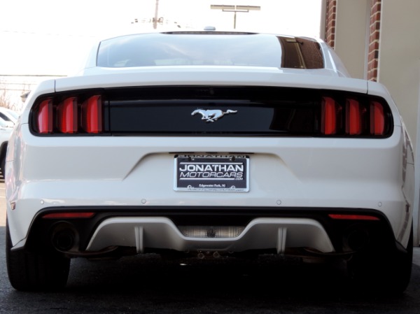 Used-2016-Ford-Mustang-EcoBoost-Premium