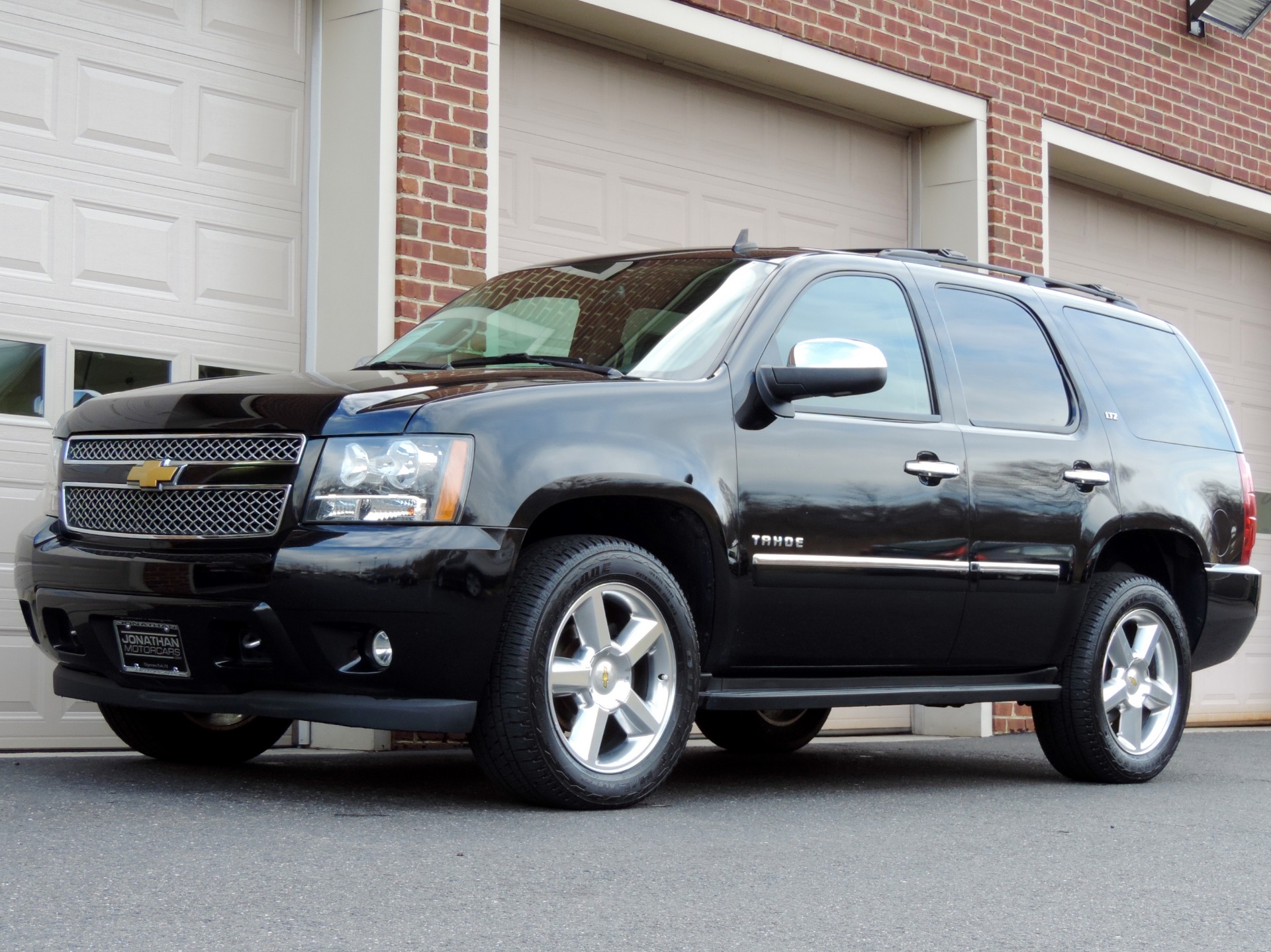 Chevrolet tahoe полицейский