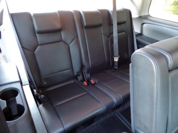 Used-2011-Honda-Pilot-4WD-EX-L---LEATHER---SUNROOF