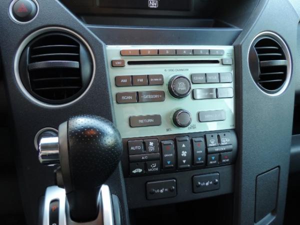 Used-2011-Honda-Pilot-4WD-EX-L---LEATHER---SUNROOF