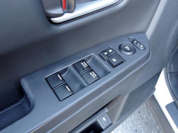 Used-2011-Honda-Pilot-4WD-EX-L---LEATHER---SUNROOF