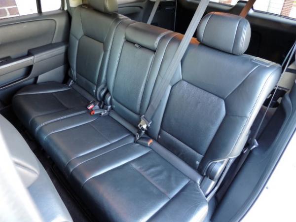 Used-2011-Honda-Pilot-4WD-EX-L---LEATHER---SUNROOF