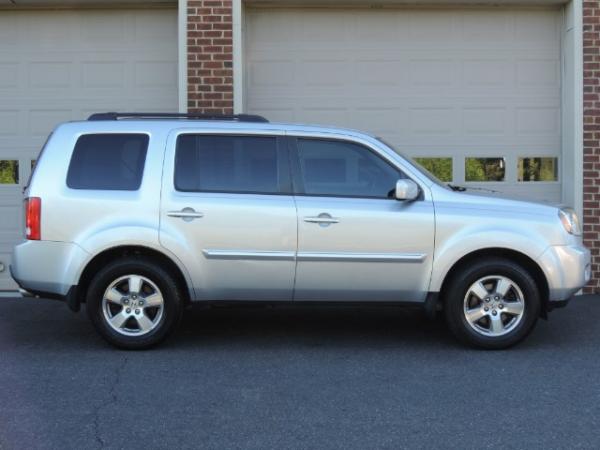Used-2011-Honda-Pilot-4WD-EX-L---LEATHER---SUNROOF