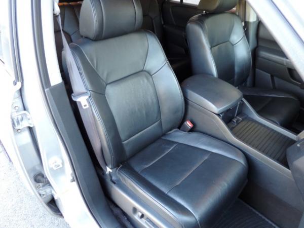 Used-2011-Honda-Pilot-4WD-EX-L---LEATHER---SUNROOF