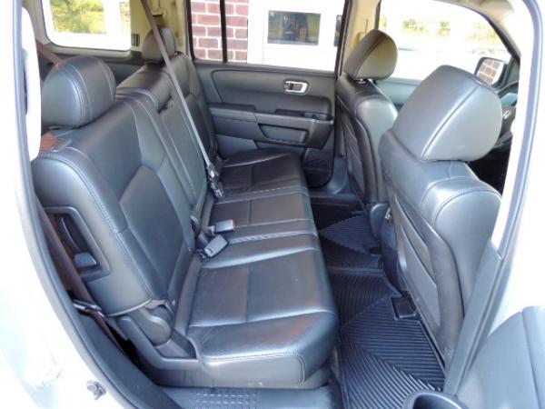 Used-2011-Honda-Pilot-4WD-EX-L---LEATHER---SUNROOF