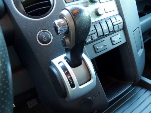 Used-2011-Honda-Pilot-4WD-EX-L---LEATHER---SUNROOF