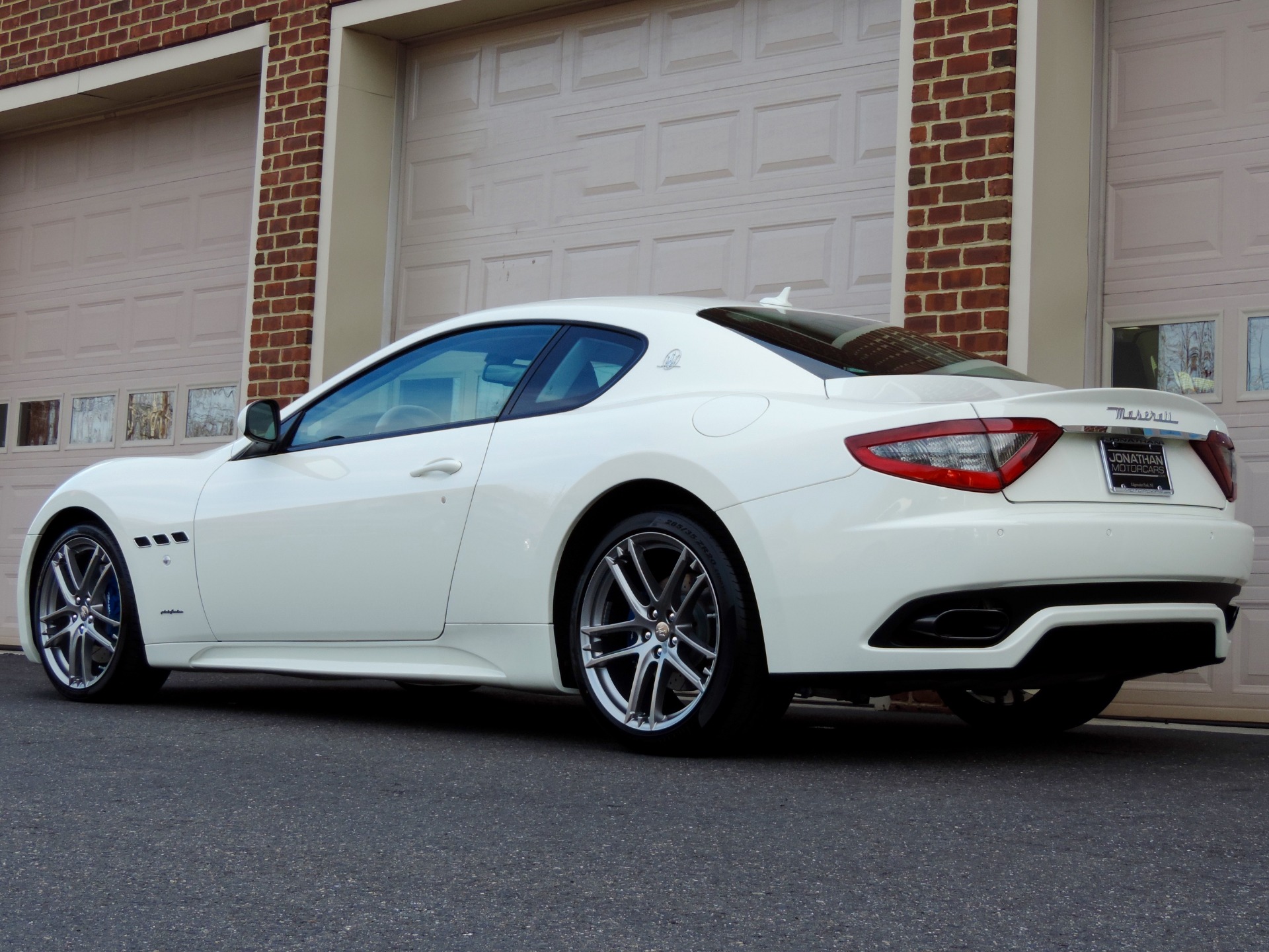 2017 Maserati Granturismo Sport Stock 222457 For Near Used 2017 Maserati Granturismo Sport
