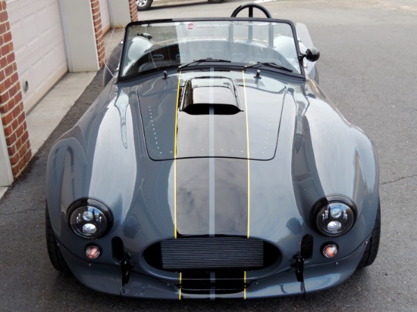 New-1965-Backdraft-Racing-Cobra-Roadster