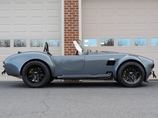 New-1965-Backdraft-Racing-Cobra-Roadster