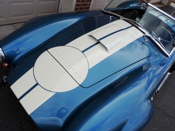 New-1965-Backdraft-Racing-Cobra-Roadster