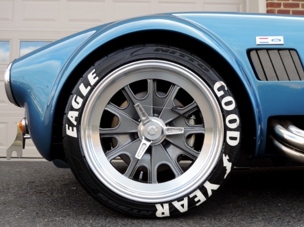 New-1965-Backdraft-Racing-Cobra-Roadster