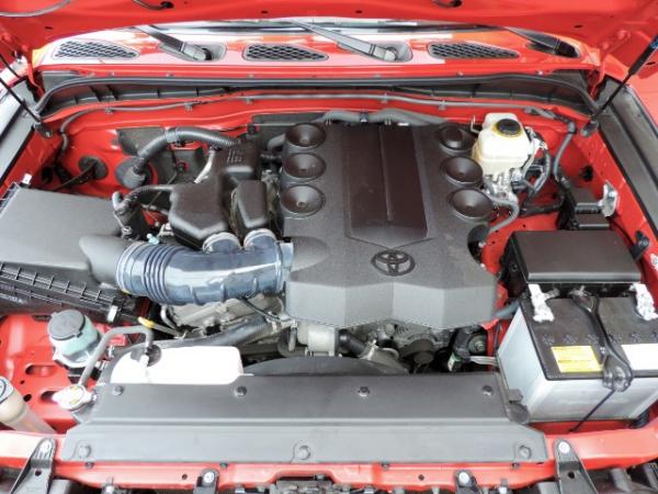 Used-2012-Toyota-FJ-Cruiser-4WD---TRAIL-TEAMS-EDITION---3-GAUGE-POD