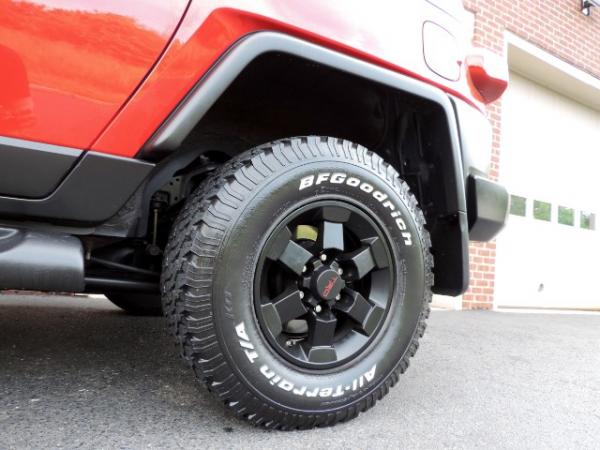 Used-2012-Toyota-FJ-Cruiser-4WD---TRAIL-TEAMS-EDITION---3-GAUGE-POD