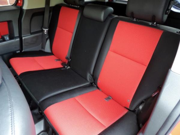 Used-2012-Toyota-FJ-Cruiser-4WD---TRAIL-TEAMS-EDITION---3-GAUGE-POD